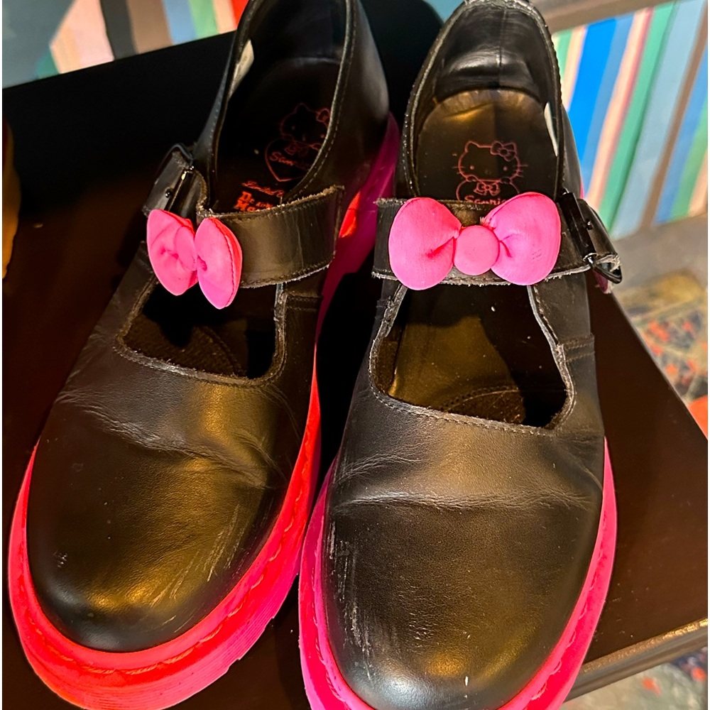 Hello Kitty Docs!